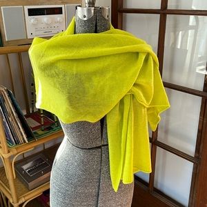 Magaschoni Cashmere Scarf in Bright Yellow/Green NWT